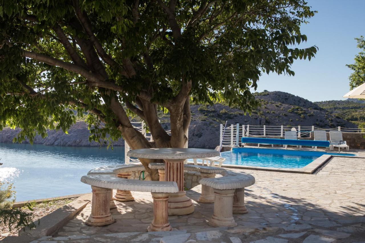 Resort Haus Toma Cesarica Exteriér fotografie