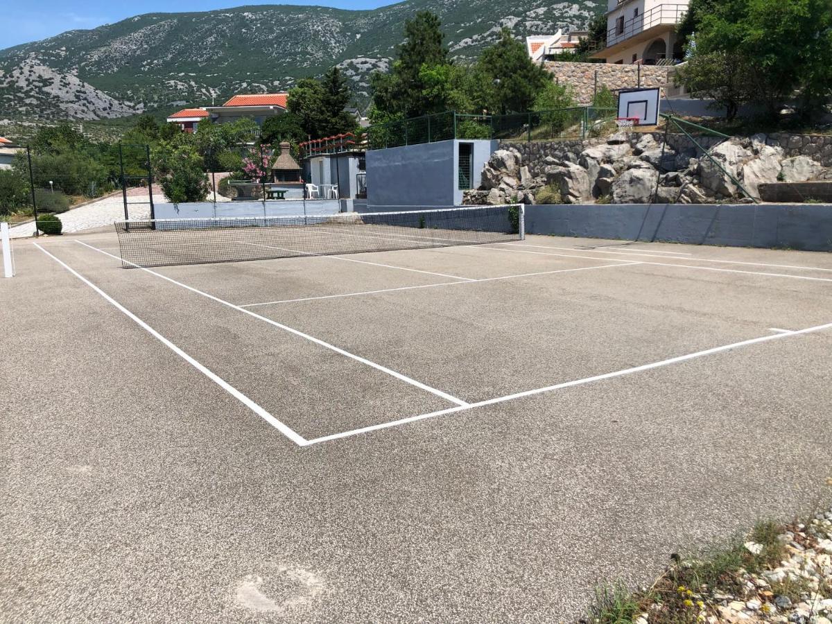Resort Haus Toma Cesarica Exteriér fotografie