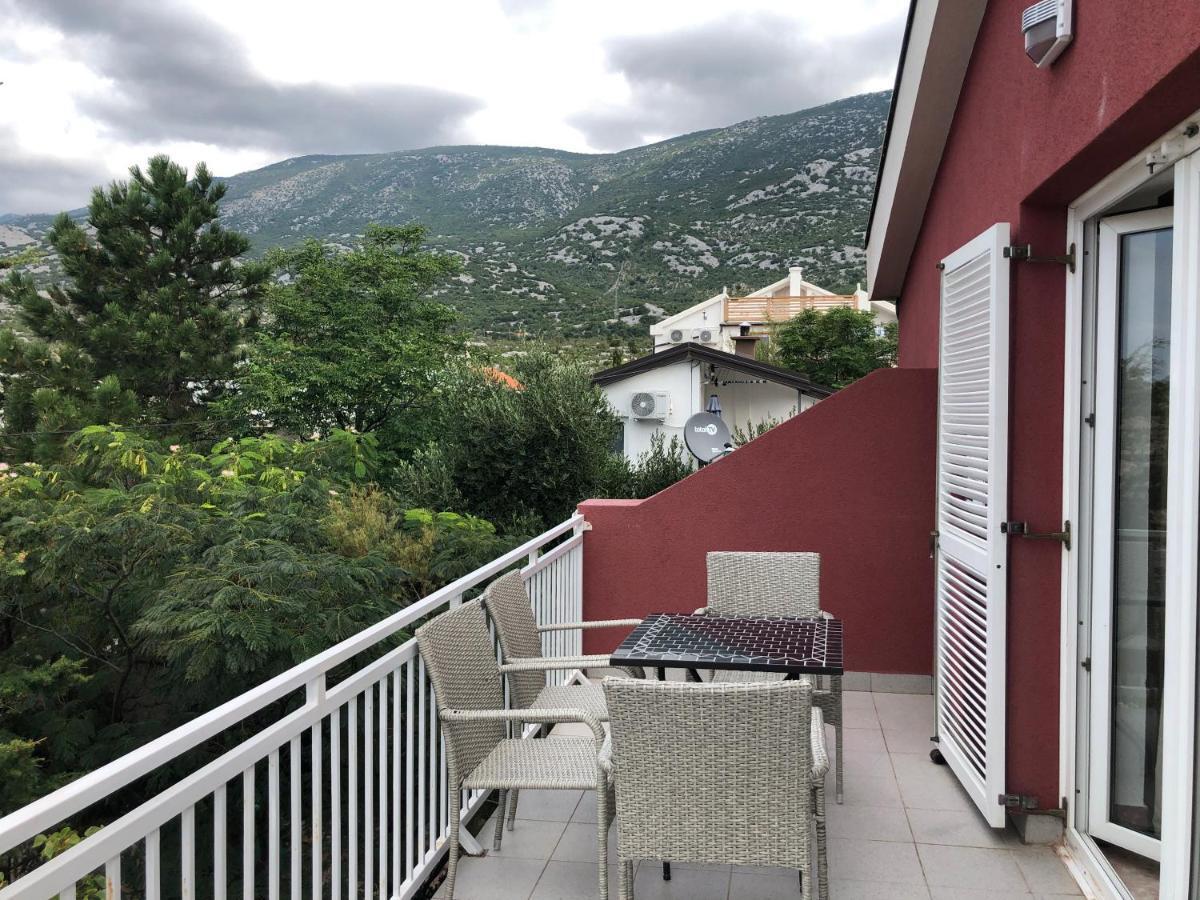 Resort Haus Toma Cesarica Exteriér fotografie